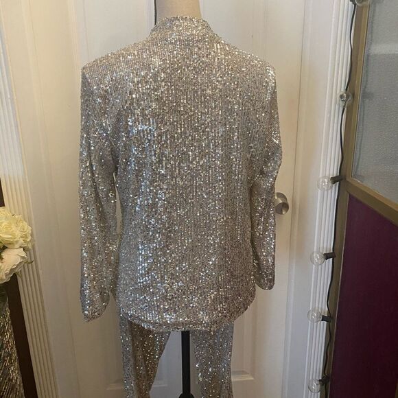 Lulumora sequinned set ( joggers+ blazer), S - Picture 6 of 12